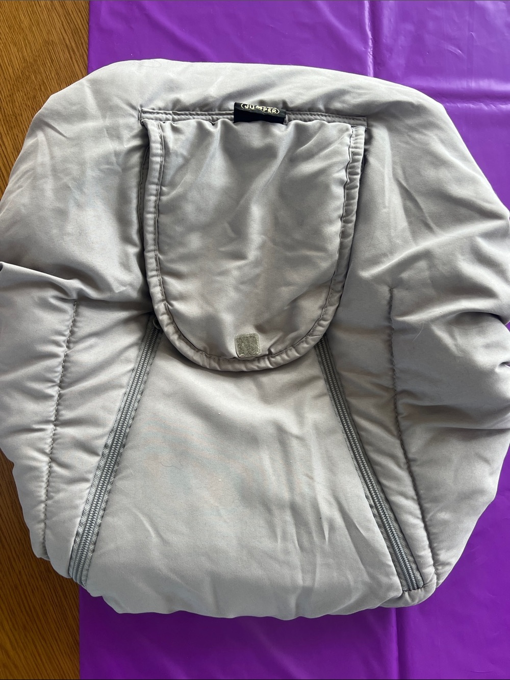 Gray Padded Car Seat Cover jolly jumper